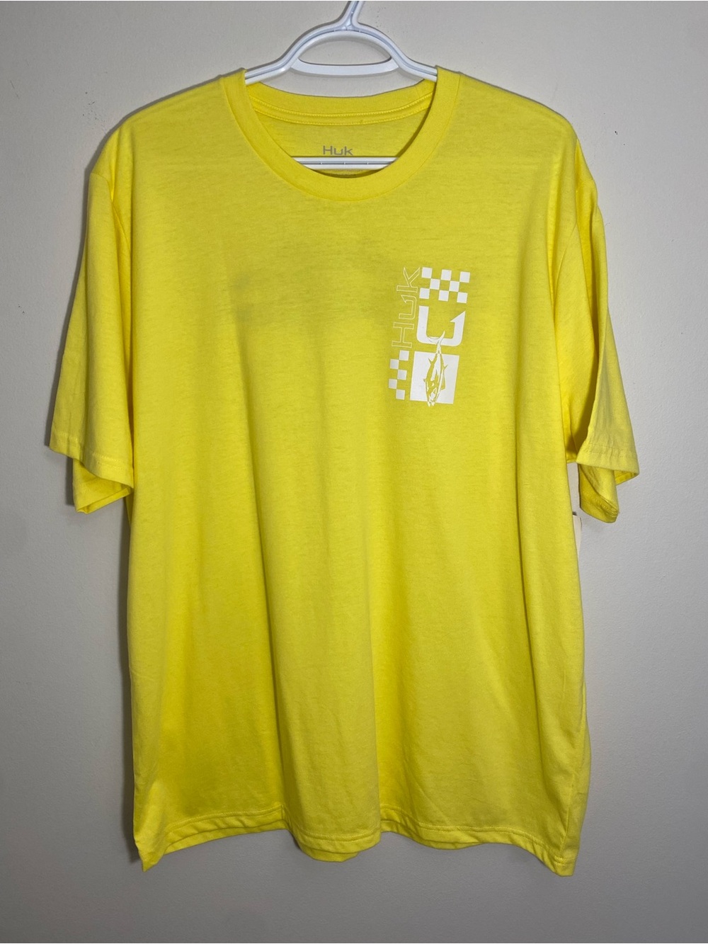 Huk NWT Short-Sleeve Fishing T-Shirt Yellow XL